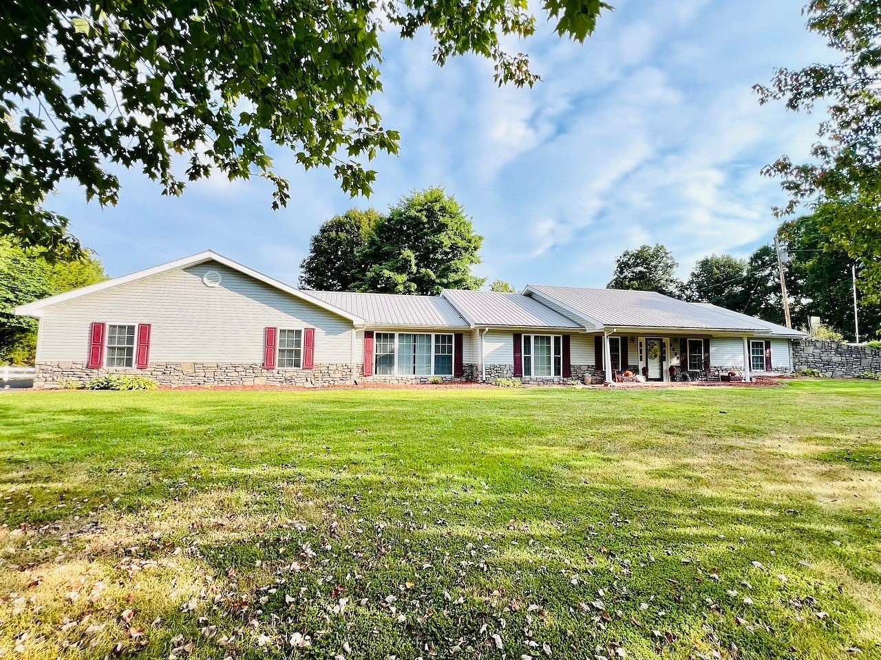 3.55 Acres of Land with Home for Auction in Columbia, Kentucky