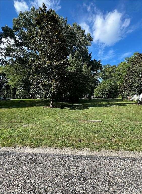 0.83 Acres of Residential Land for Sale in Bohannon, Virginia