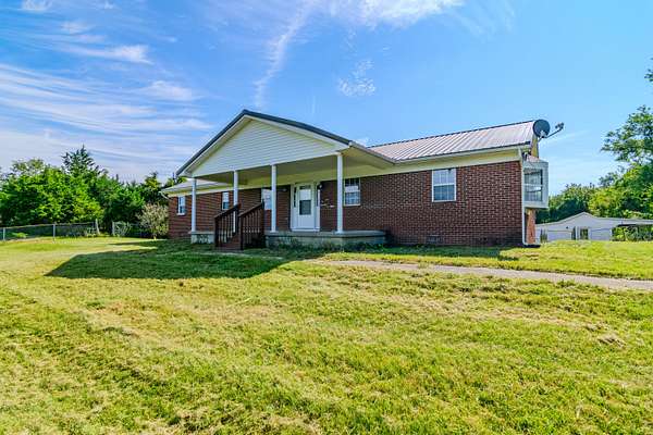 4.35 Acres of Land with Home for Sale in Berea, Kentucky