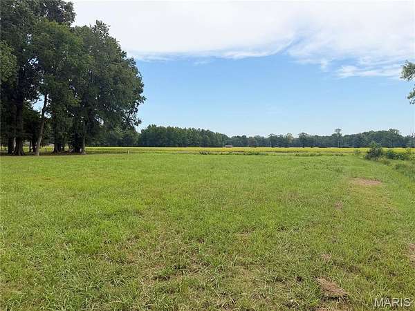 0.55 Acres of Residential Land for Sale in Poplar Bluff, Missouri