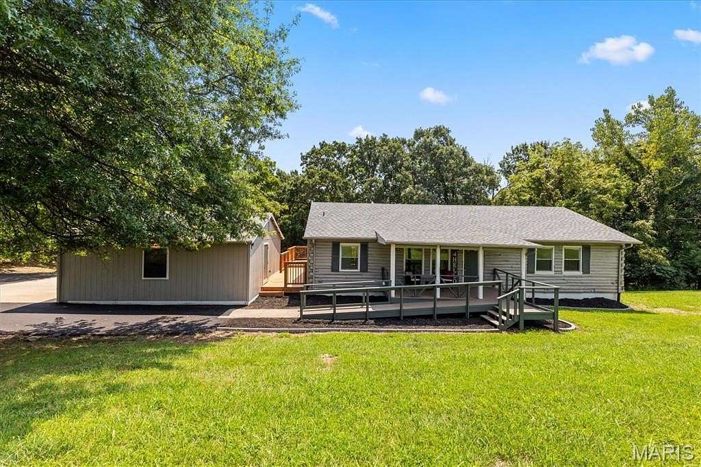 3.12 Acres of Land with Home for Sale in Augusta, Missouri
