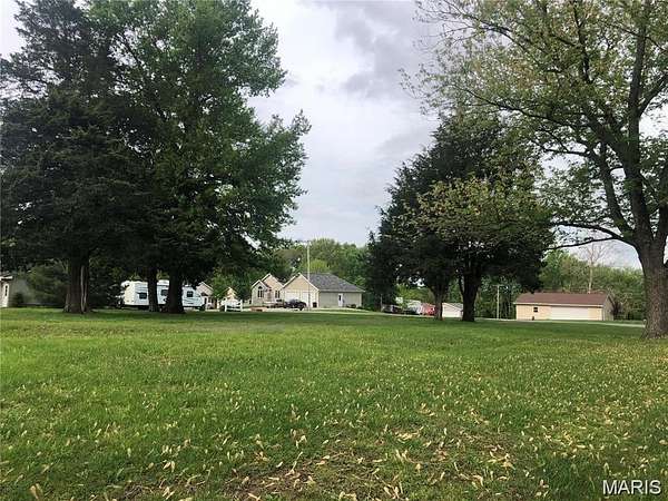 0.44 Acres of Residential Land for Sale in St. Elmo, Illinois