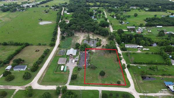 2 Acres of Residential Land for Sale in Quinlan, Texas