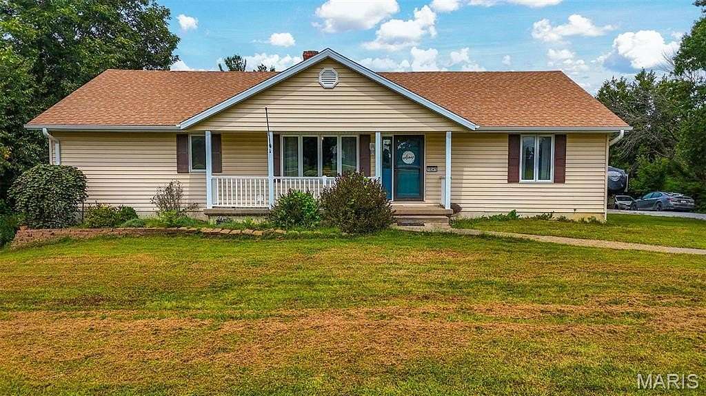 5 Acres of Land with Home for Sale in Mexico, Missouri