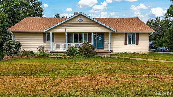 5 Acres of Land with Home for Sale in Mexico, Missouri