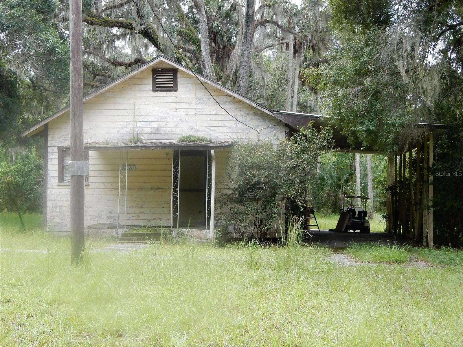 2.19 Acres of Land with Home for Sale in Zephyrhills, Florida