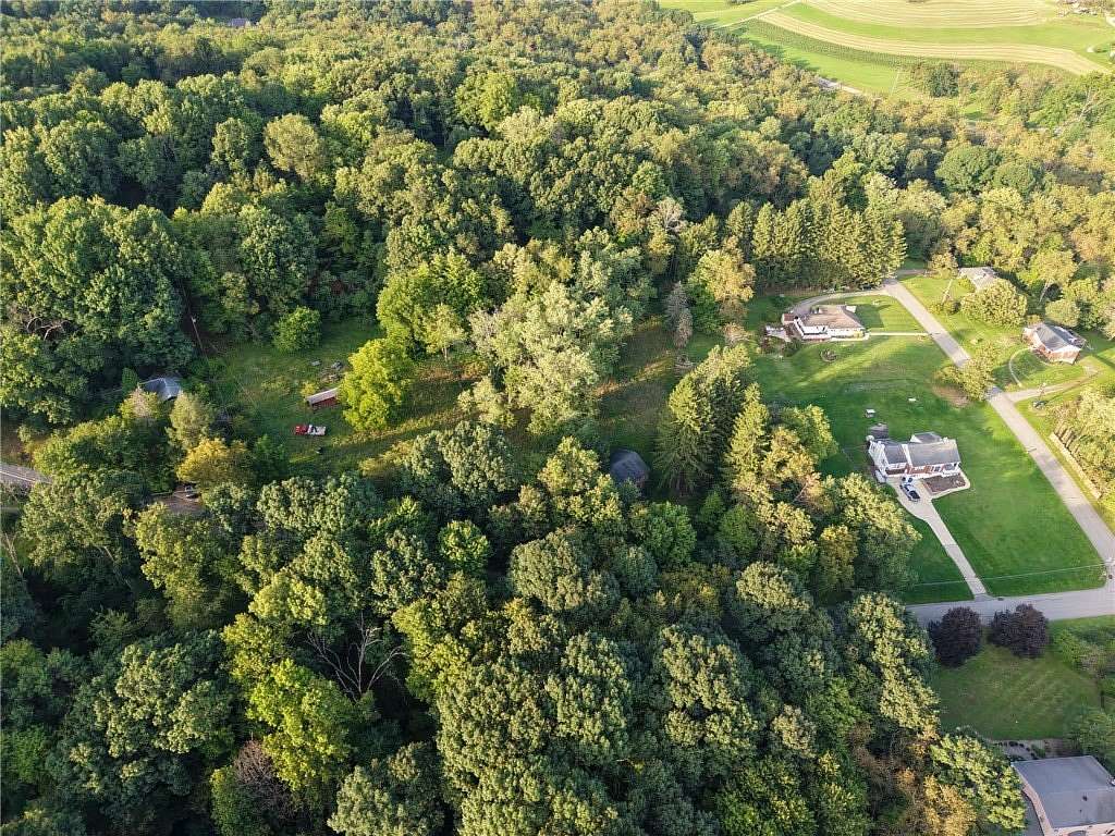 2.27 Acres of Land with Home for Sale in Gibsonia, Pennsylvania