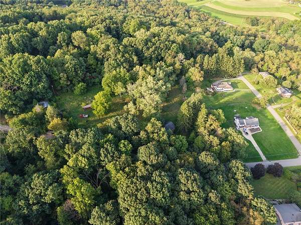 2.27 Acres of Land with Home for Sale in Gibsonia, Pennsylvania
