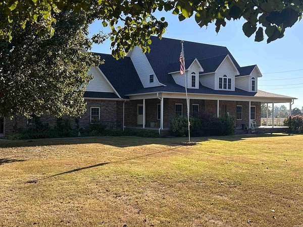 21 Acres of Agricultural Land with Home for Sale in Carlisle, Arkansas