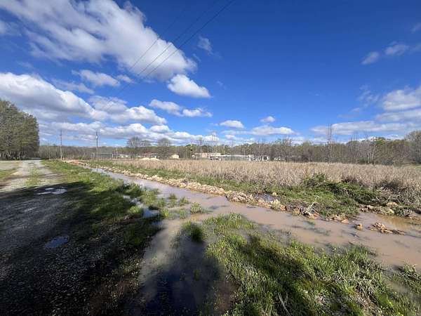 1 Acre of Land for Sale in Stuttgart, Arkansas