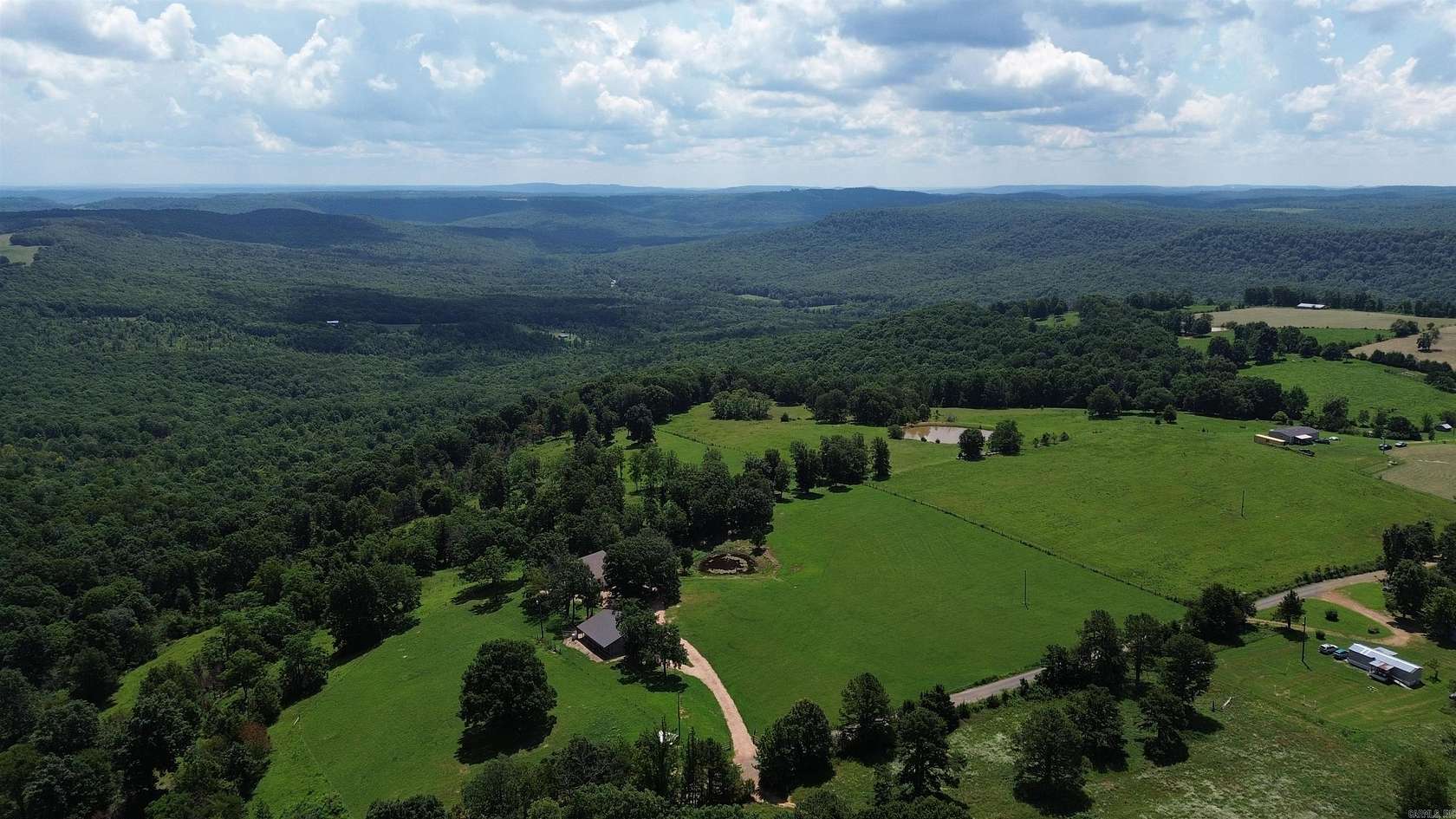 31 Acres of Land with Home for Sale in Marshall, Arkansas