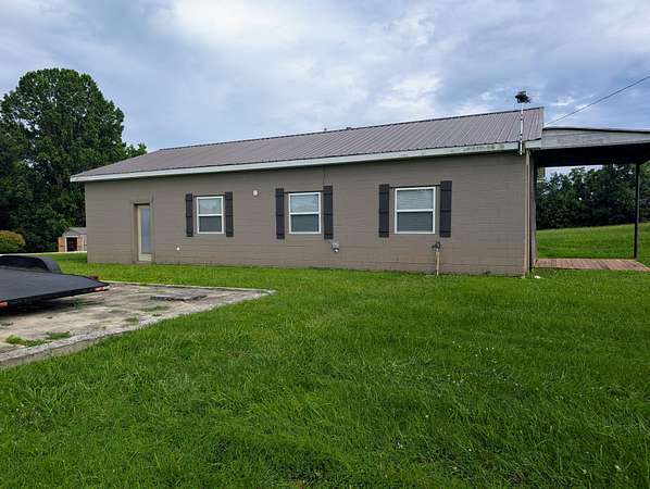 4.17 Acres of Residential Land for Sale in Winchester, Tennessee