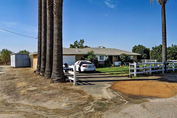37.7 Acres of Land with Home for Sale in Fresno, California