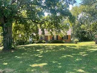 1.2 Acres of Residential Land for Sale in Nashville, Tennessee