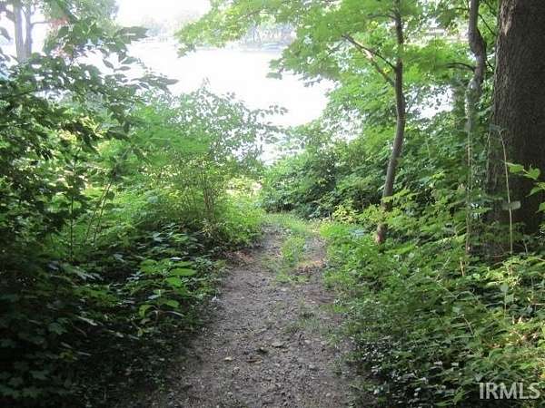 1.1 Acres of Residential Land for Sale in Elkhart, Indiana