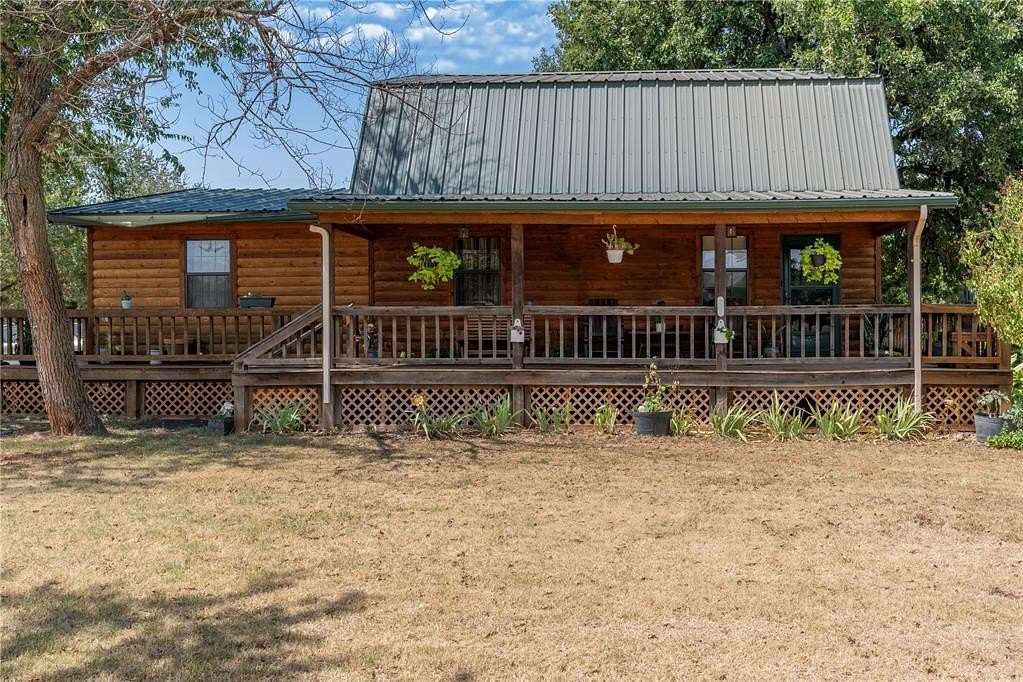7.4 Acres of Land with Home for Sale in Guthrie, Oklahoma