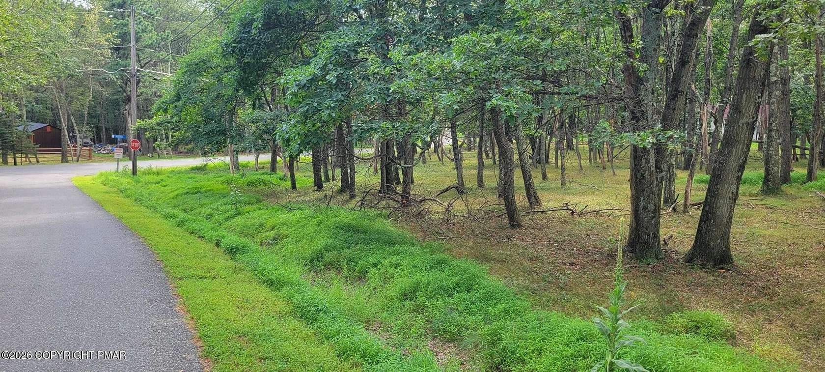 1 Acre of Residential Land for Sale in Albrightsville, Pennsylvania
