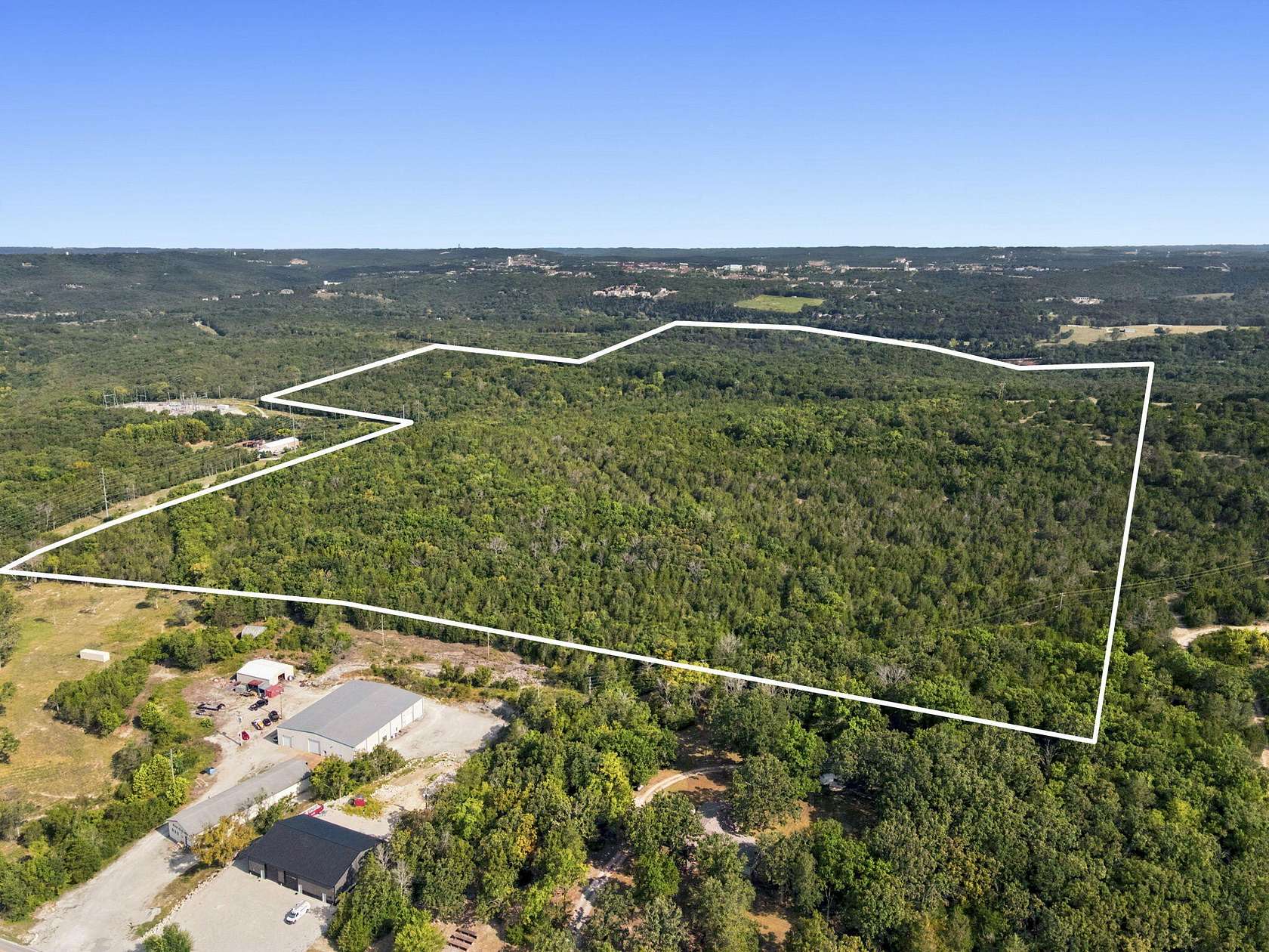 180 Acres of Land for Sale in Hollister, Missouri