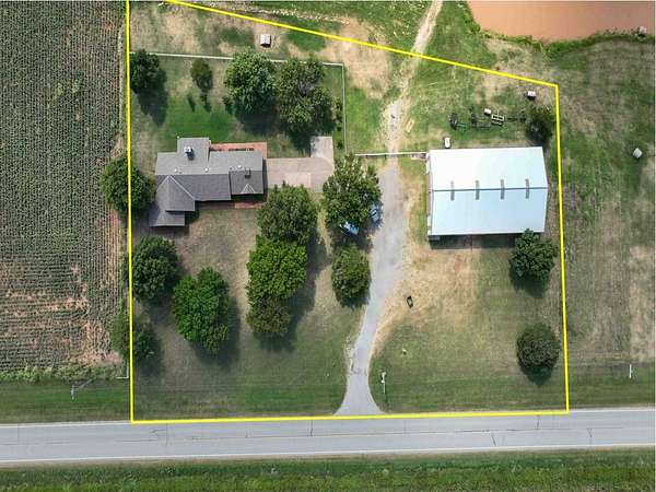 2 Acres of Land with Home for Auction in Billings, Oklahoma