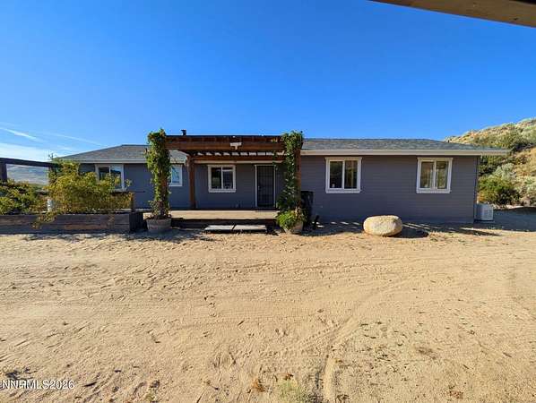11 Acres of Land with Home for Sale in Reno, Nevada