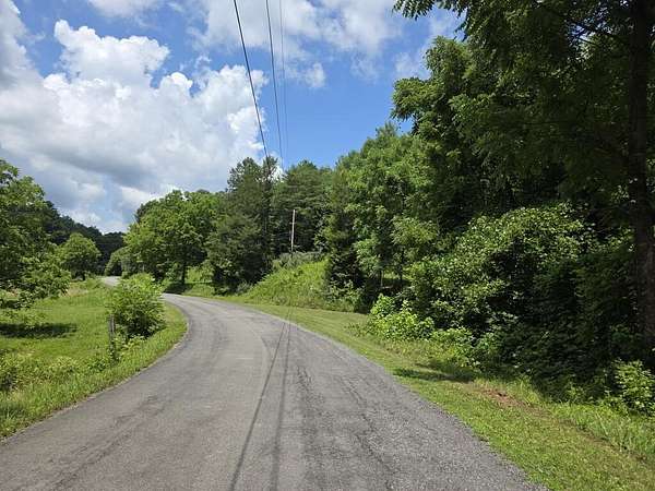 35 Acres of Recreational & Residential Land for Sale in Turtletown, Tennessee