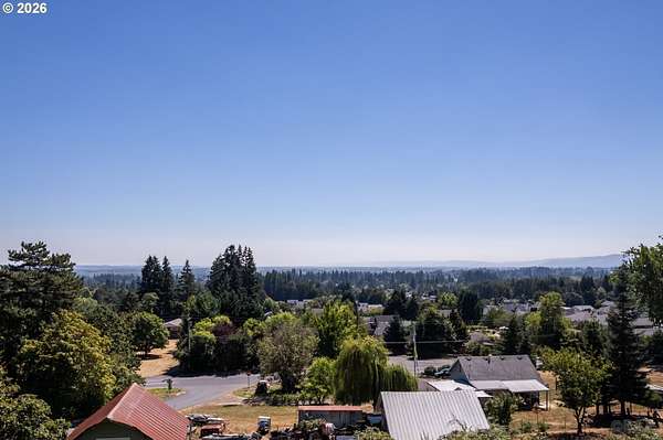 1.12 Acres of Residential Land for Sale in St. Helens, Oregon