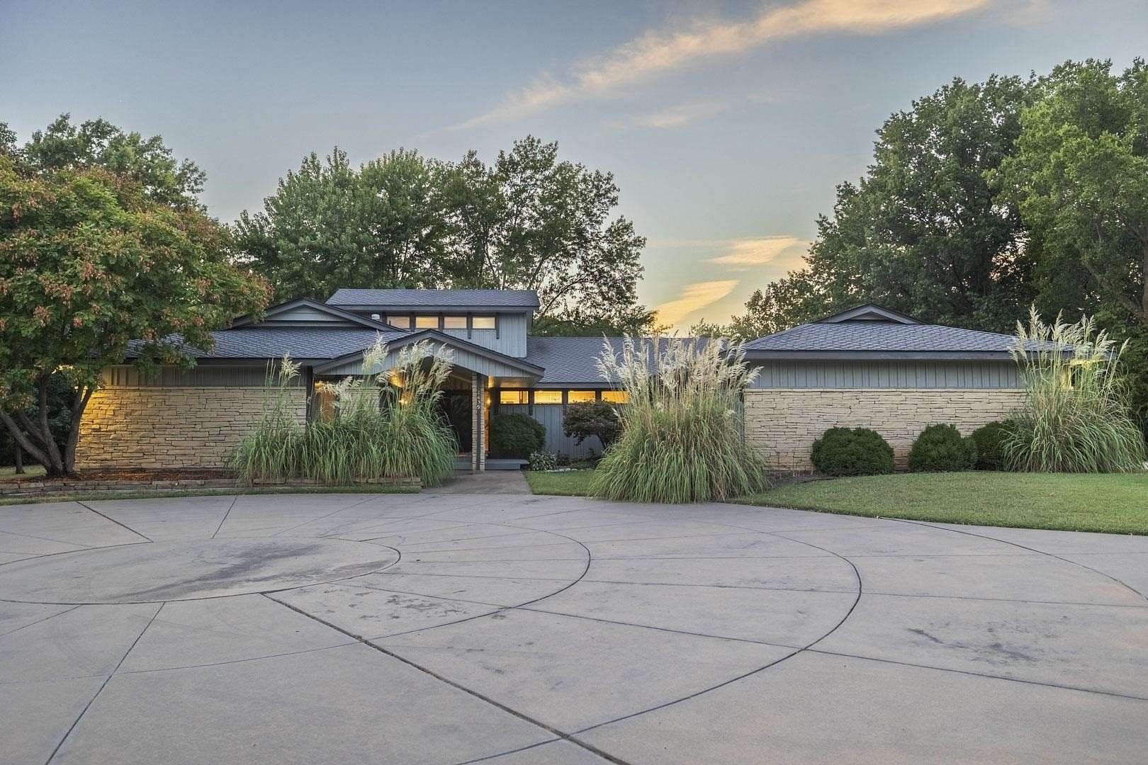 1.88 Acres of Land with Home for Auction in Wichita, Kansas