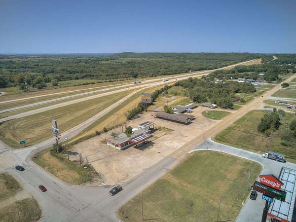 8.48 Acres of Commercial Land for Sale in Henryetta, Oklahoma