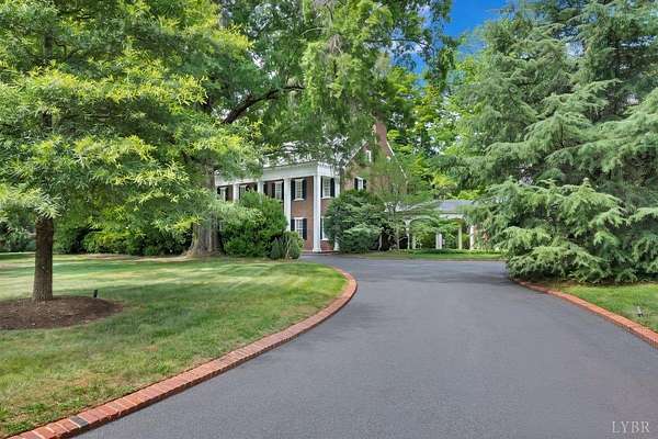 6 Acres of Land with Home for Sale in Lynchburg, Virginia