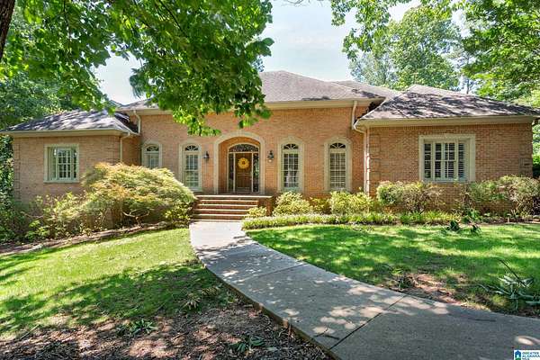 1.75 Acres of Land with Home for Sale in Mountain Brook, Alabama