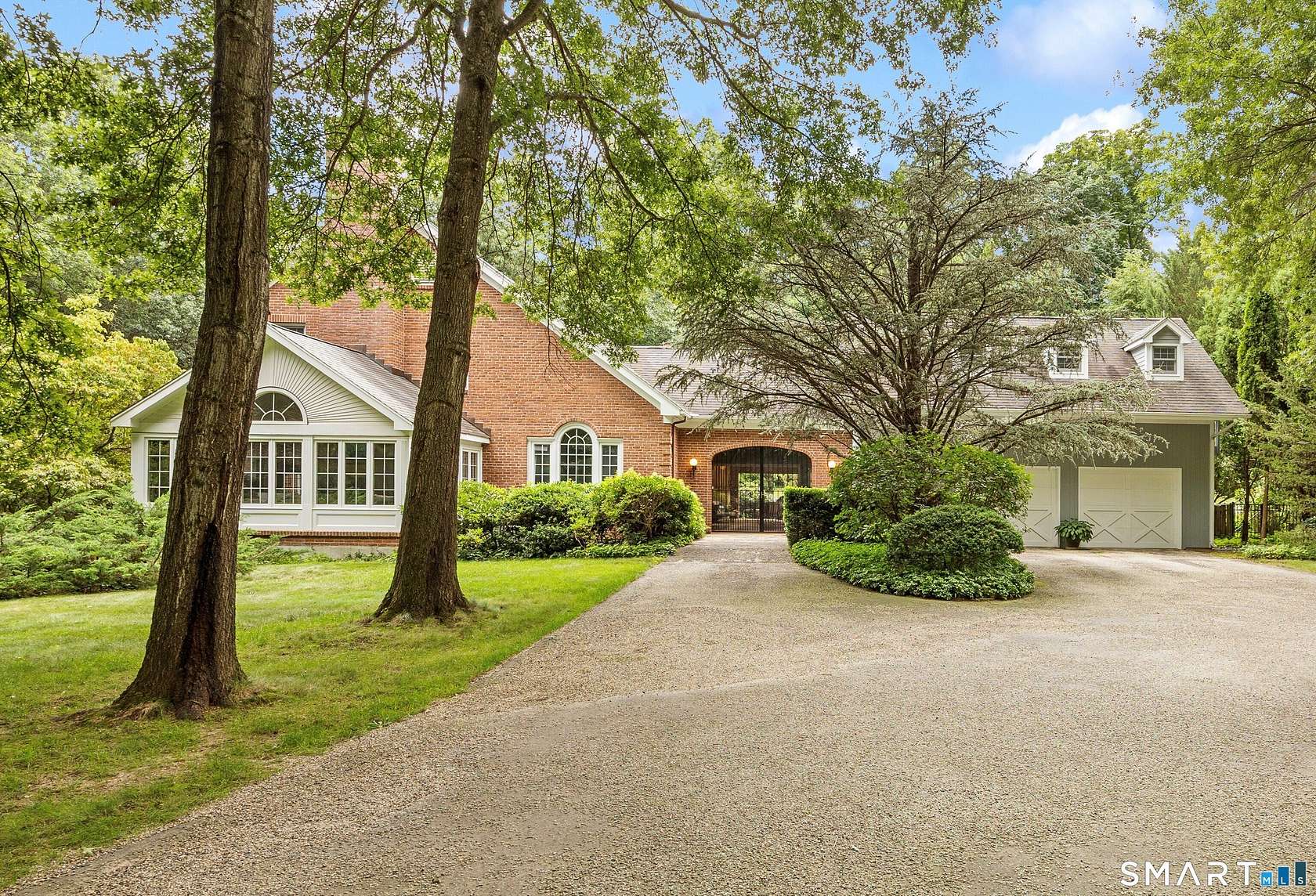2.37 Acres of Land with Home for Sale in Cheshire, Connecticut