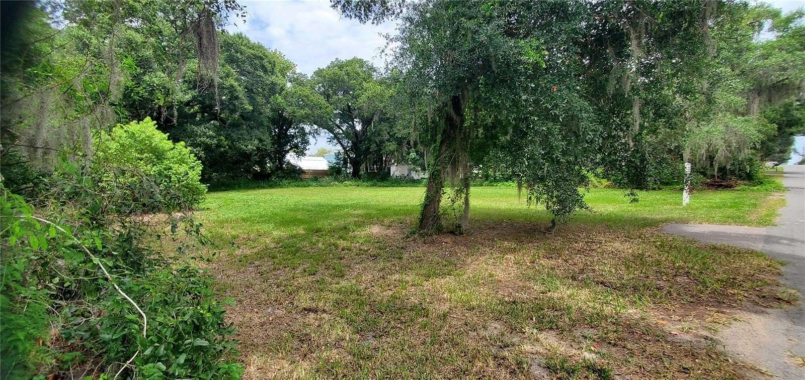 0.41 Acres of Residential Land for Sale in Mount Dora, Florida