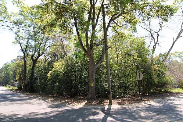 0.34 Acres of Land for Sale in Moultrie, Georgia