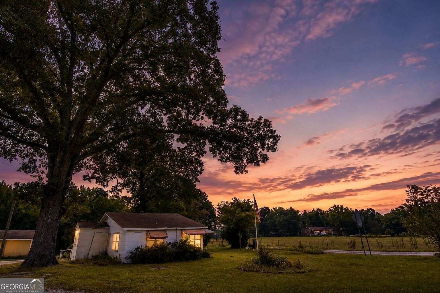 16.4 Acres of Land with Home for Sale in Fayetteville, Georgia