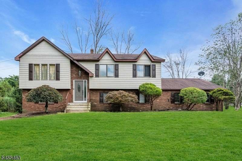 1.5 Acres of Land with Home for Sale in Wantage Township, New Jersey