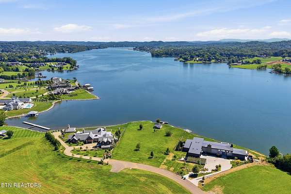 2.7 Acres of Residential Land for Sale in Knoxville, Tennessee