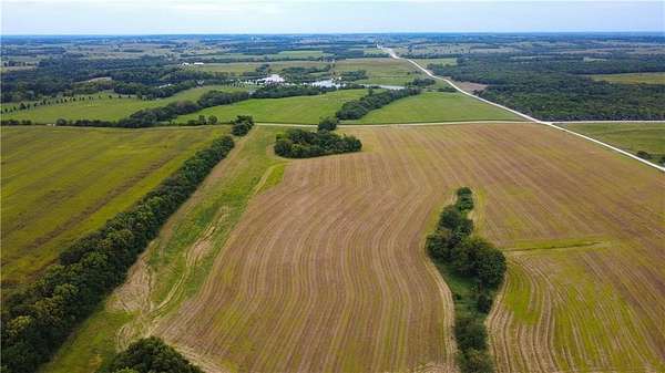 25.9 Acres of Agricultural & Residential Land for Sale in Drexel, Missouri