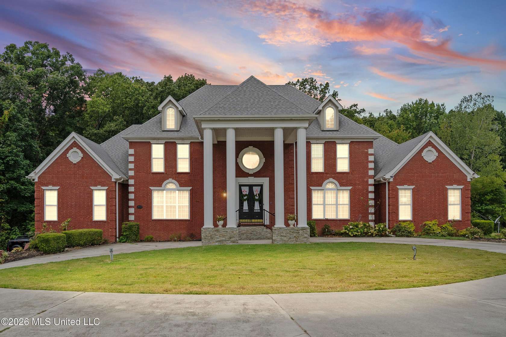 2.63 Acres of Land with Home for Sale in Nesbit, Mississippi