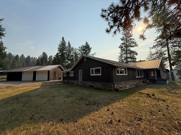 17.6 Acres of Land with Home for Sale in Republic, Washington