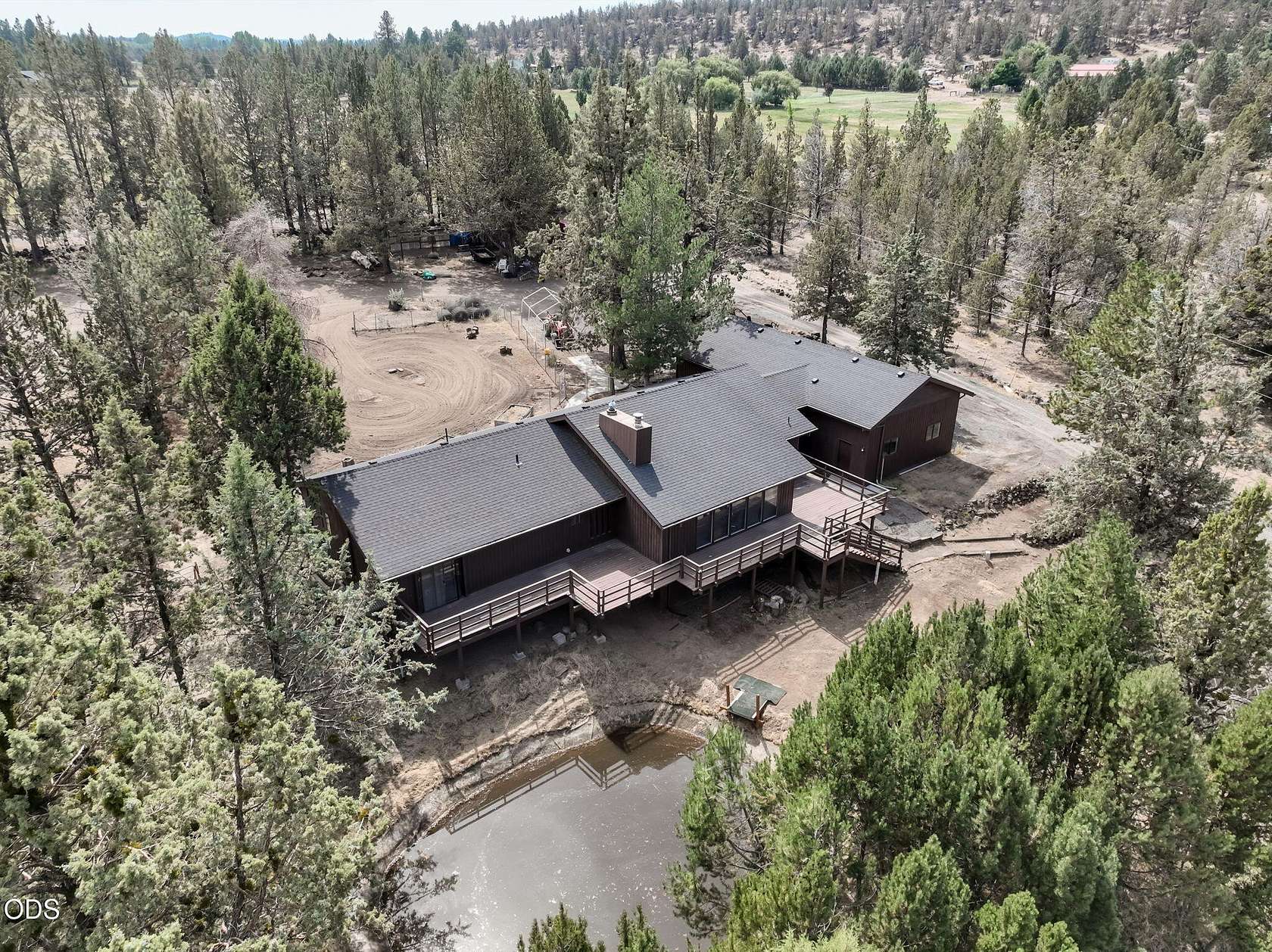 9.26 Acres of Land with Home for Sale in Bend, Oregon