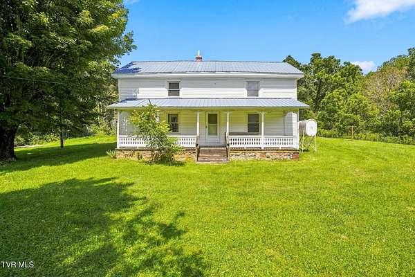 175 Acres of Land with Home for Sale in Saltville, Virginia