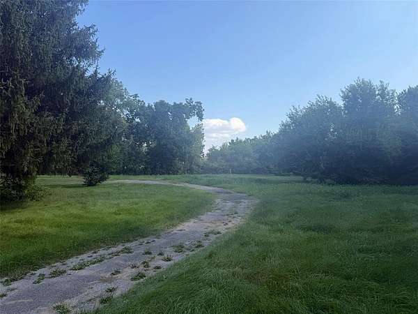 3 Acres of Land for Sale in Toddville, Iowa