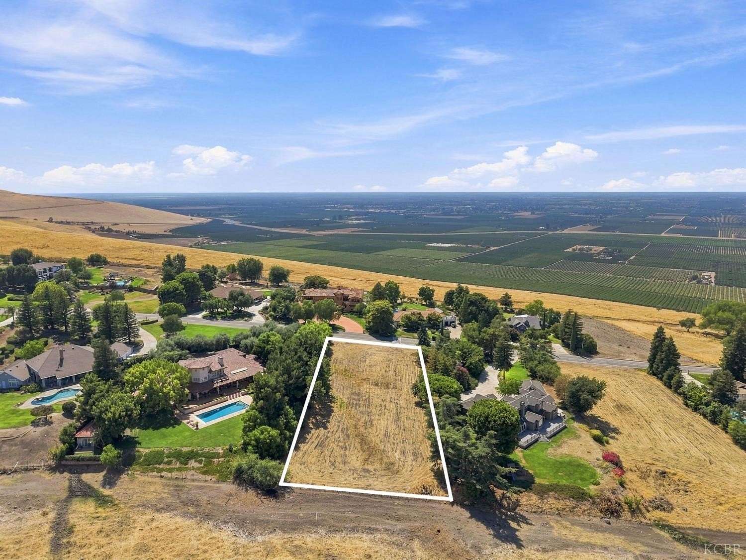 1 Acre of Residential Land for Sale in Exeter, California