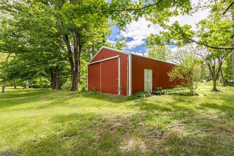 2.33 Acres of Land with Home for Sale in Knowlton Township, New Jersey