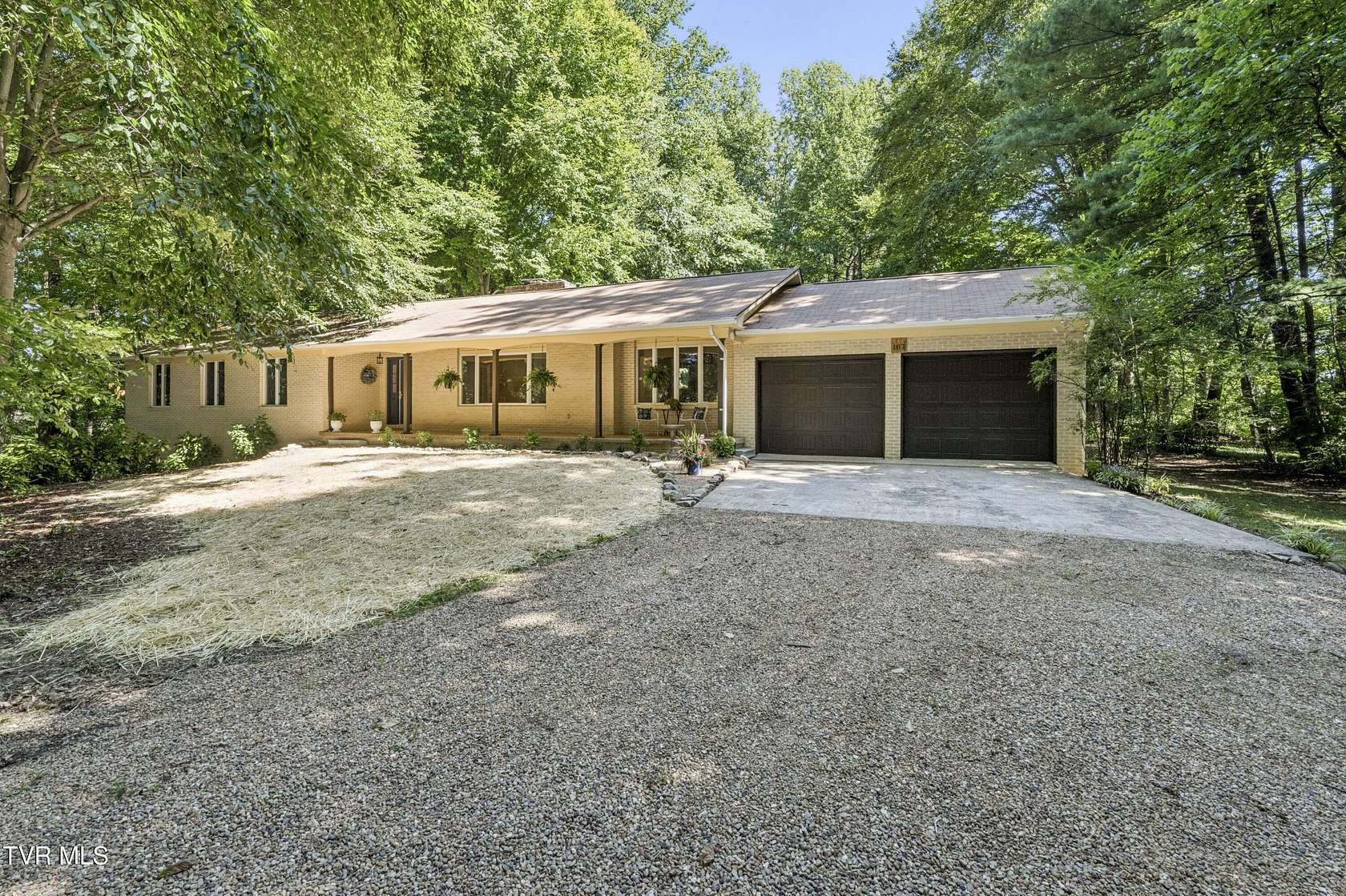 3.4 Acres of Land with Home for Sale in Jonesborough, Tennessee