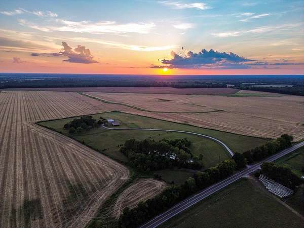 21 Acres of Agricultural Land with Home for Sale in Marion Junction, Alabama