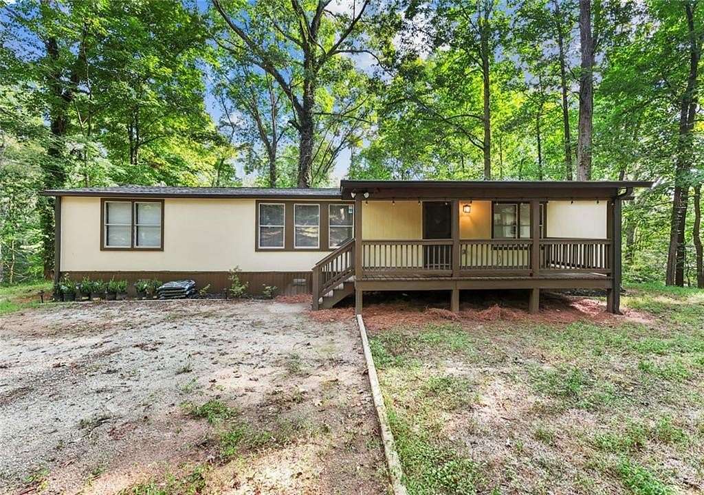 1.62 Acres of Land with Home for Sale in Gainesville, Georgia