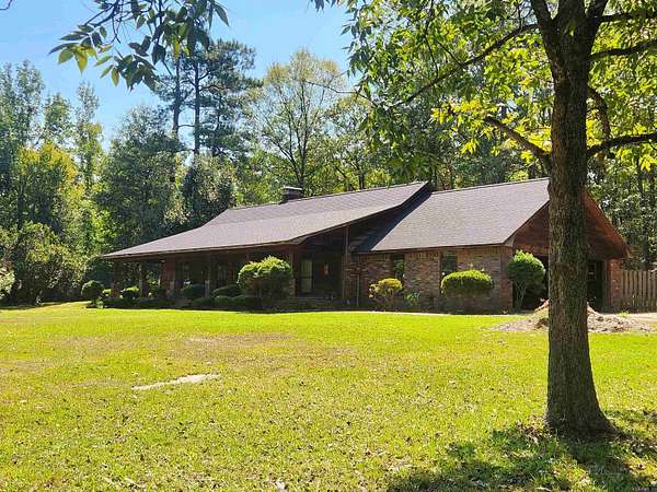 1.8 Acres of Land with Home for Sale in Pine Bluff, Arkansas