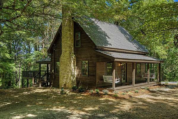 18.7 Acres of Recreational Land with Home for Sale in White Bluff, Tennessee