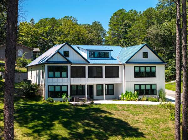 1.9 Acres of Land with Home for Sale in Ooltewah, Tennessee